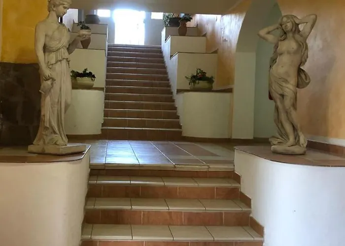 Hotel Funtana E Donne